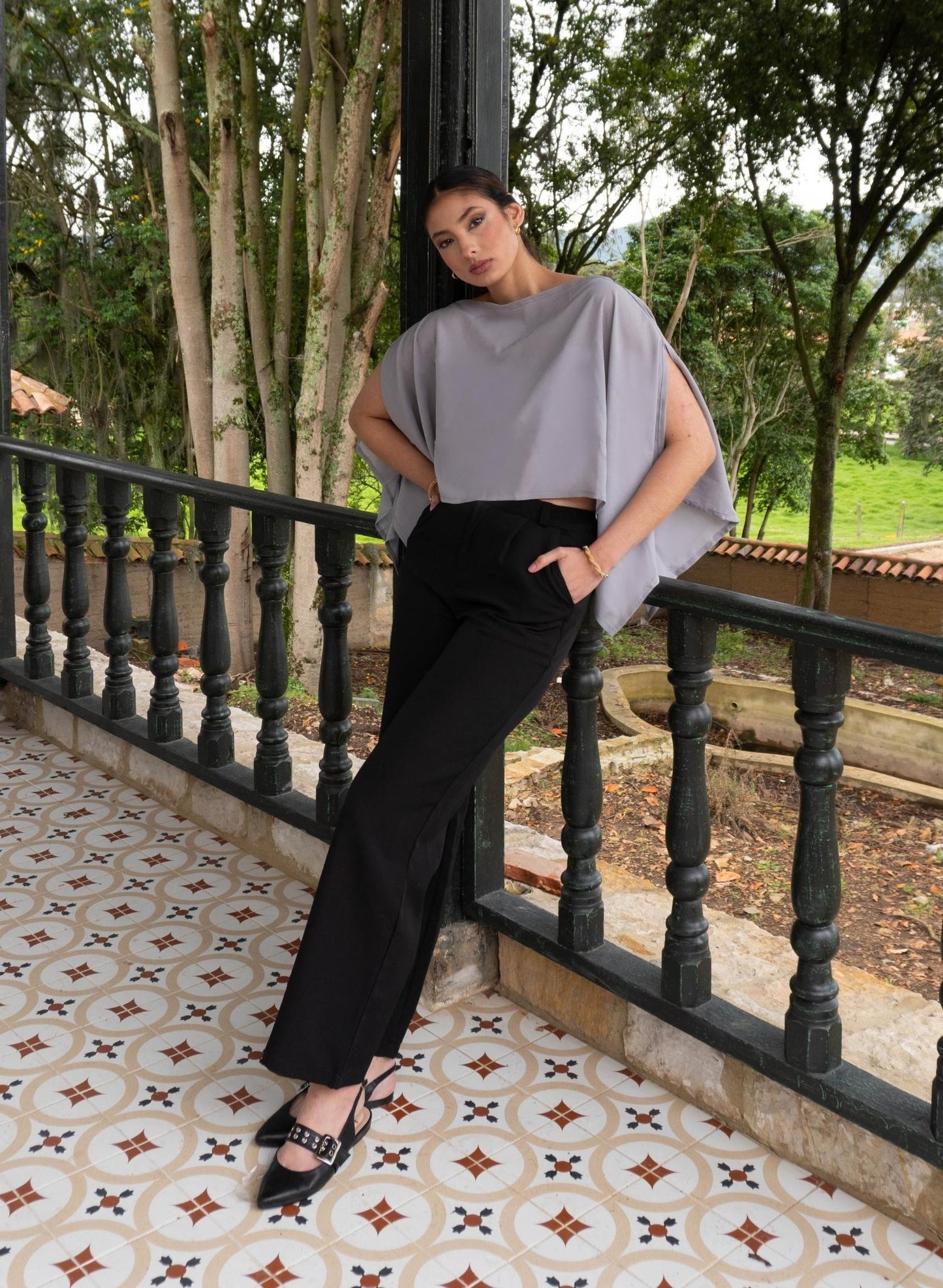 BLUSA ALBA GRIS