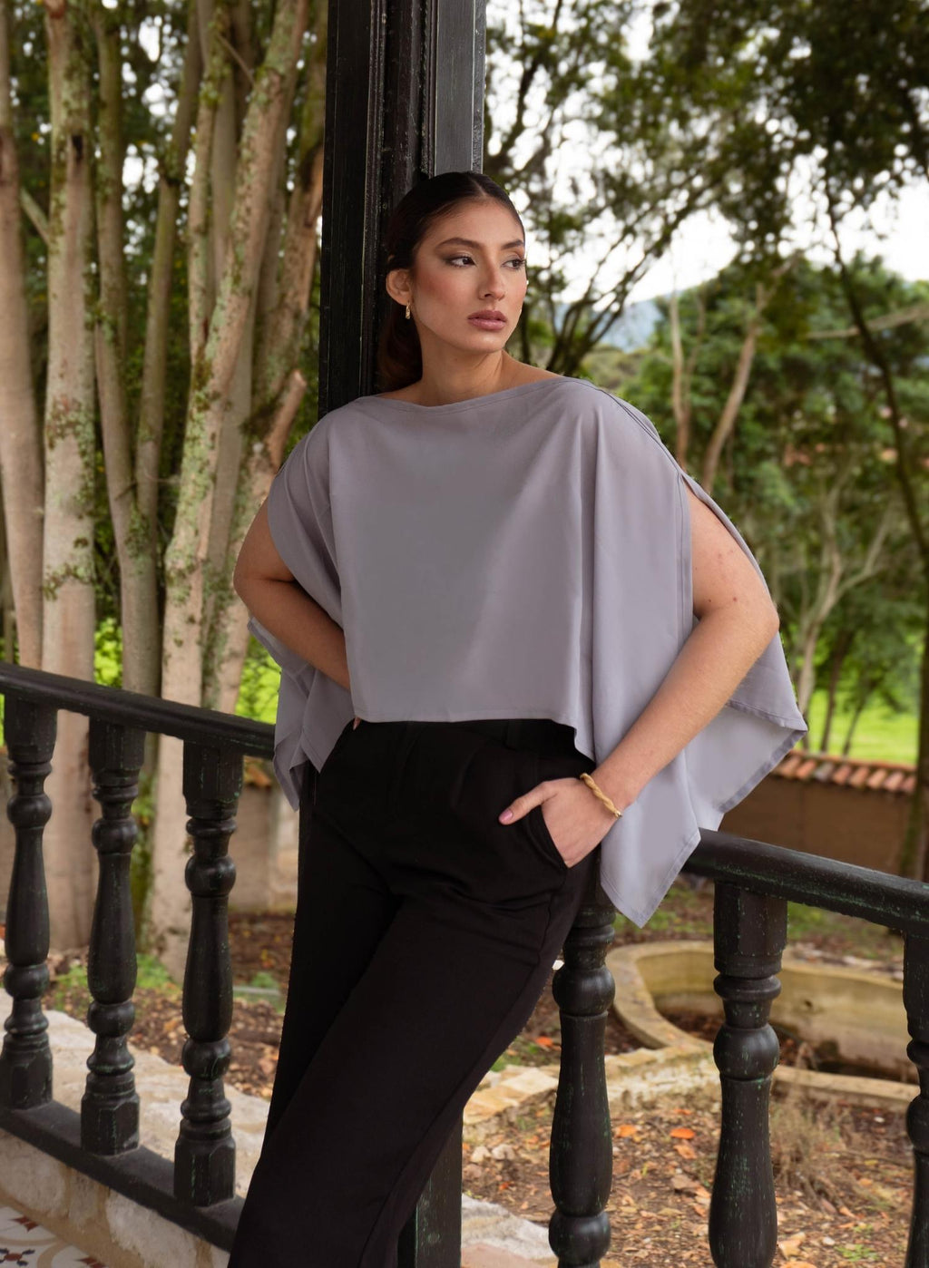 BLUSA ALBA GRIS